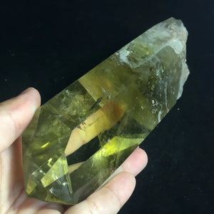 Point Quartz Crystal