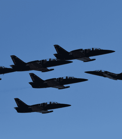 us-navy-releases-new-footage-showing-ufo-sighting-png